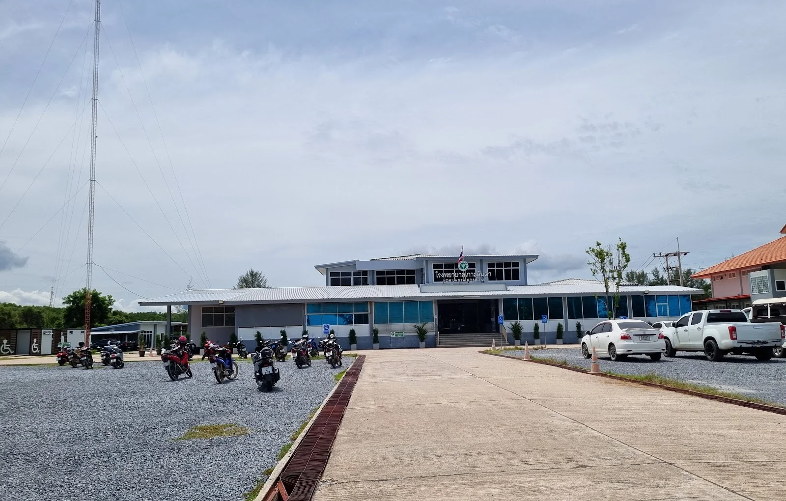 Medical and Health on Koh Lanta